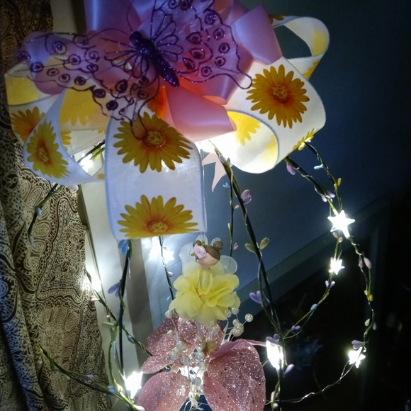 Handmade circular ballerina wreath - Picture 5 of 8